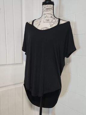 Sheila Rose Black Off-Shoulder Women's Top Size Large NWOT